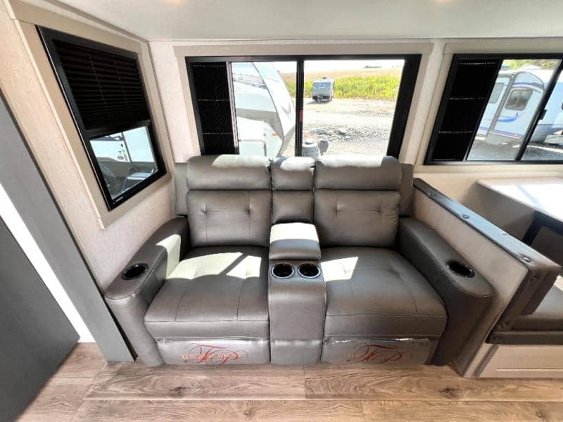 2024 Forest River 2024 Forest River Salem Hemisphere - thumbnail 34