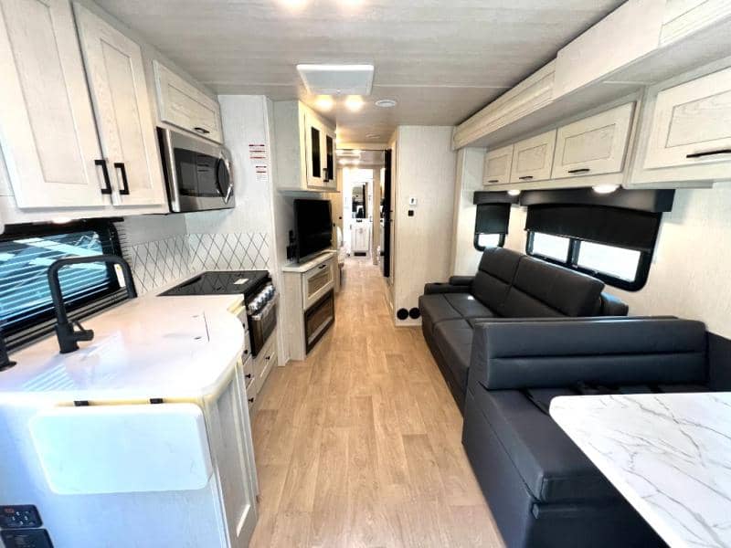 2026 NeXus RV 2026 NeXus RV Wraith - thumbnail 24