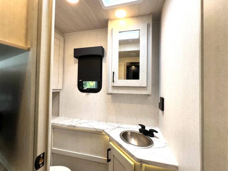 2026 NeXus RV 2026 NeXus RV Wraith - thumbnail 41