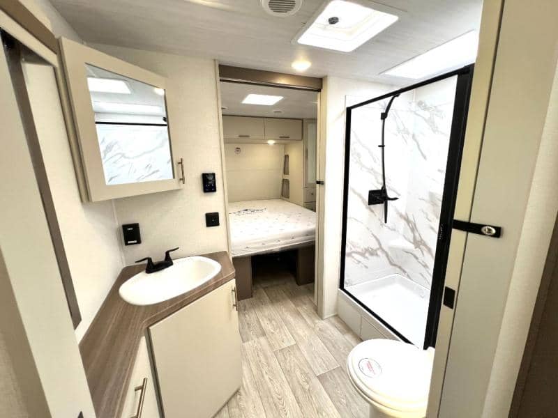 2026 East to West 2026 East to West Alta - thumbnail 34