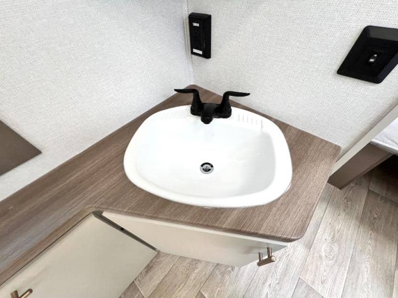 2026 East to West 2026 East to West Alta - thumbnail 38