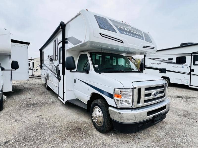 2026 Coachmen 2026 Coachmen Leprechaun - thumbnail 6