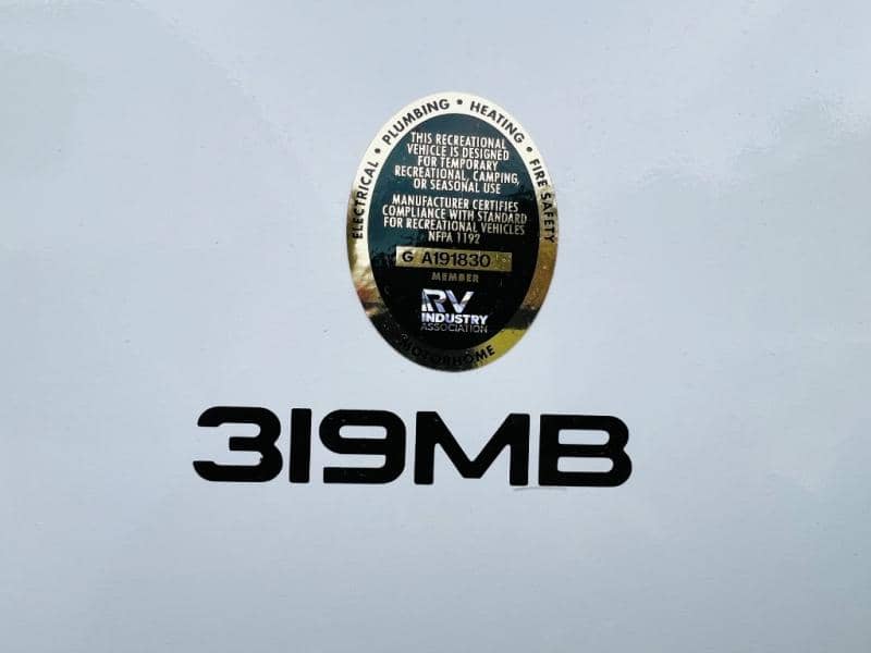 2026 Coachmen 2026 Coachmen Leprechaun - thumbnail 12