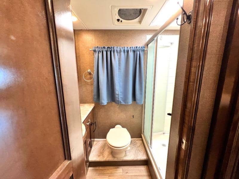 2019 Thor Motor Coach 2019 Thor Motor Coach Palazzo - thumbnail 45