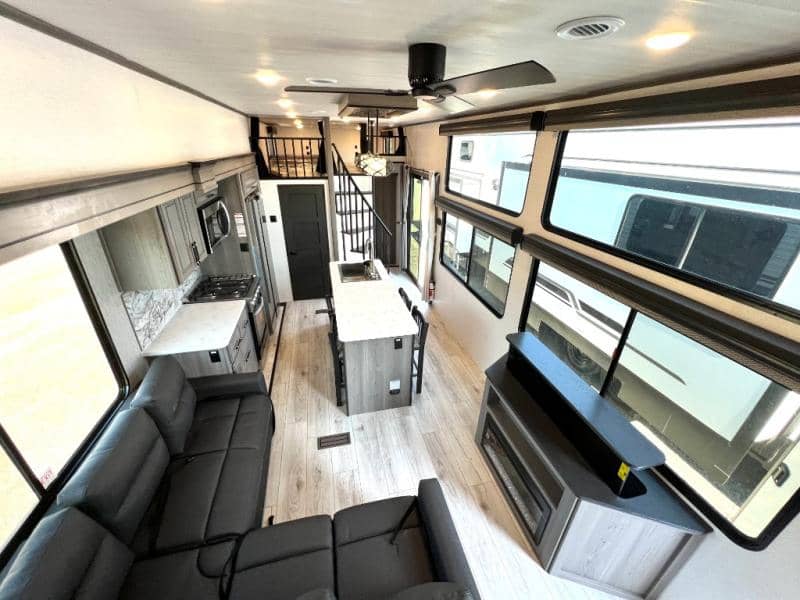 2025 Keystone RV 2025 Keystone RV Retreat - thumbnail 33