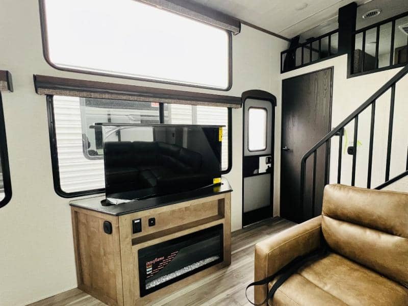 2025 Keystone RV 2025 Keystone RV Residence - thumbnail 12