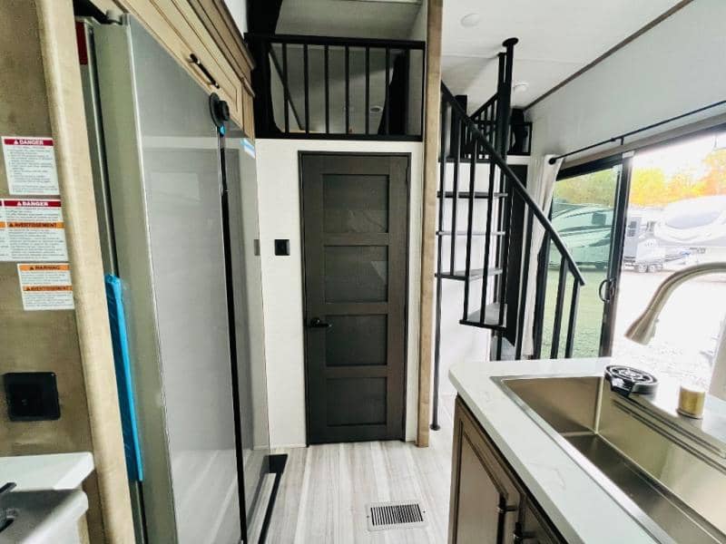 2025 Keystone RV 2025 Keystone RV Residence - thumbnail 31