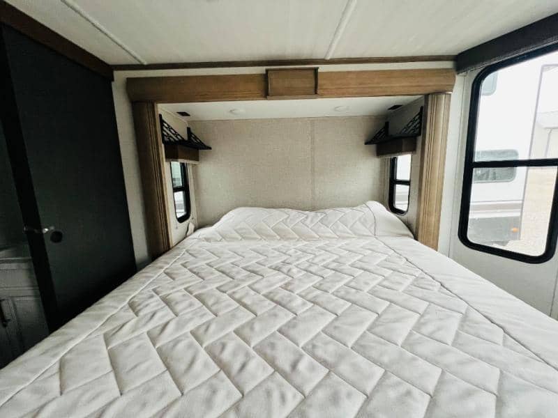 2025 Keystone RV 2025 Keystone RV Residence - thumbnail 35