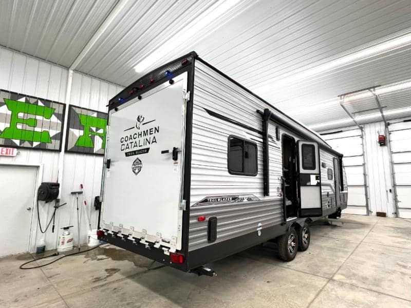 2025 Coachmen 2025 Coachmen Catalina Trail Blazer - thumbnail 11