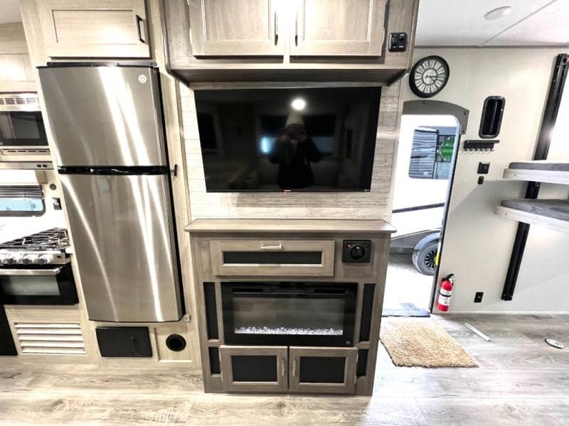 2025 Coachmen 2025 Coachmen Catalina Trail Blazer - thumbnail 19