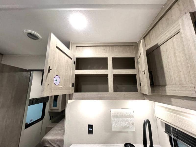 2025 Coachmen 2025 Coachmen Catalina Trail Blazer - thumbnail 22