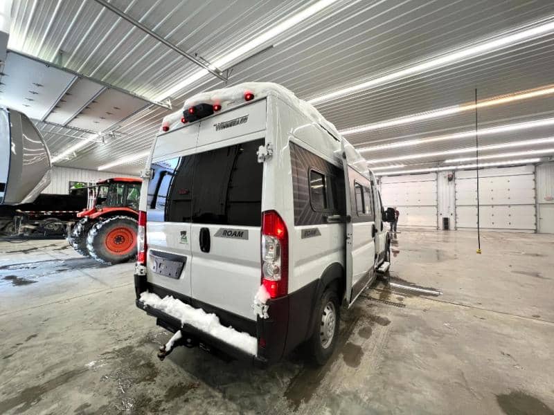 2023 Winnebago 2023 Winnebago Roamer - thumbnail 8