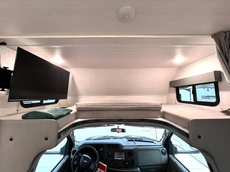 2024 East to West 2024 East to West Entrada - thumbnail 11