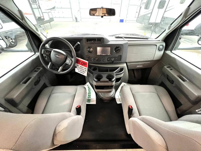 2024 East to West 2024 East to West Entrada - thumbnail 13