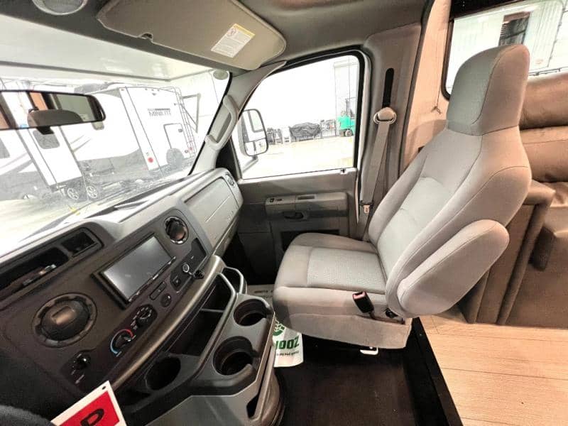 2024 East to West 2024 East to West Entrada - thumbnail 17