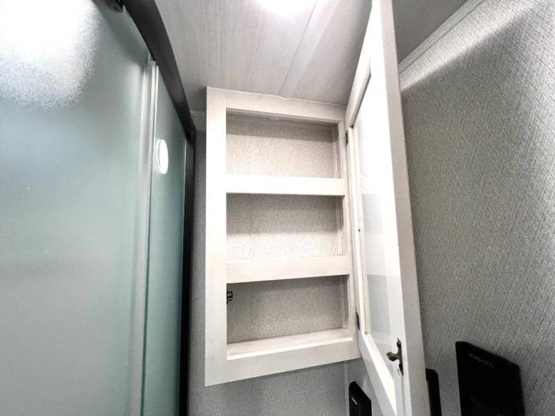 2024 East to West 2024 East to West Entrada - thumbnail 37