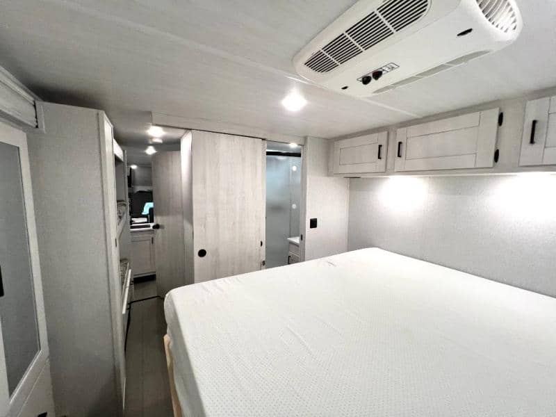 2024 East to West 2024 East to West Entrada - thumbnail 46