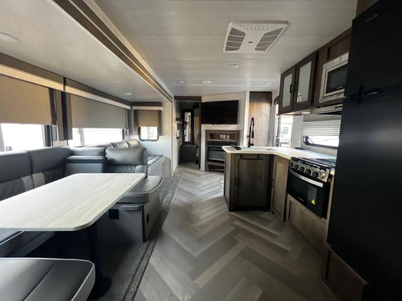 2022 Forest River 2022 Forest River Wildwood - thumbnail 26