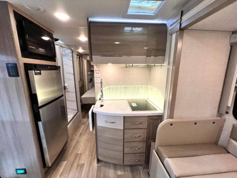 2024 Thor Motor Coach 2024 Thor Motor Coach Tiburon - thumbnail 31