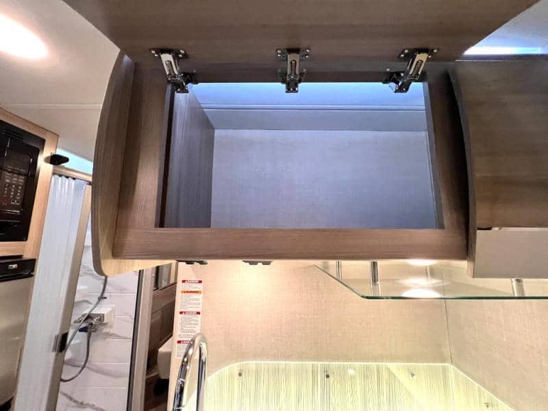 2024 Thor Motor Coach 2024 Thor Motor Coach Tiburon - thumbnail 32