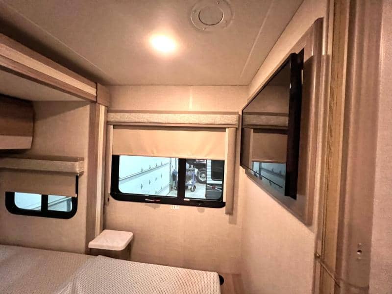 2024 Thor Motor Coach 2024 Thor Motor Coach Tiburon - thumbnail 46