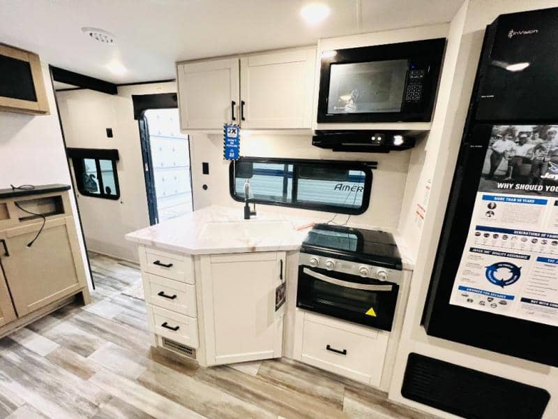 2026 Jayco 2026 Jayco Jay Flight SLX - thumbnail 18