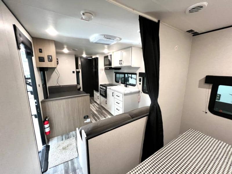 2026 Jayco 2026 Jayco Jay Flight SLX - thumbnail 4