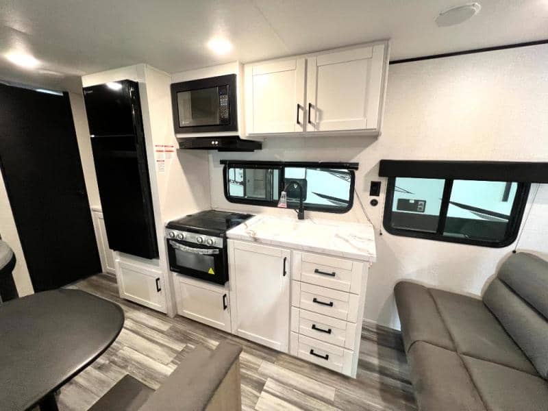 2026 Jayco 2026 Jayco Jay Flight SLX - thumbnail 19