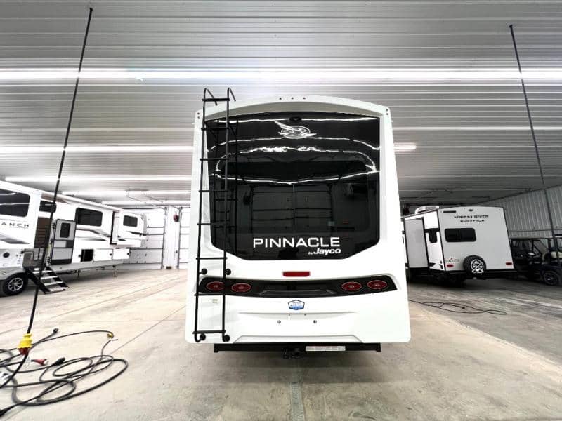 2026 Jayco 2026 Jayco Pinnacle - thumbnail 9