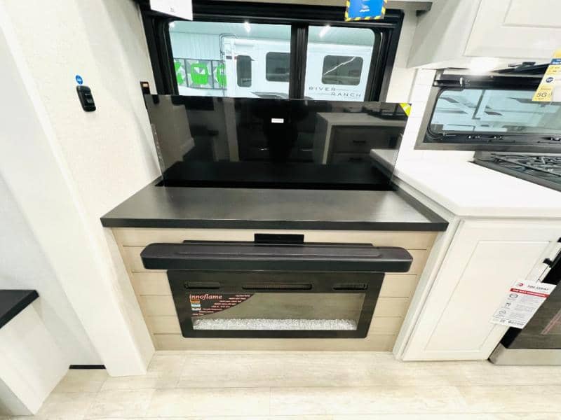 2026 Jayco 2026 Jayco Pinnacle - thumbnail 26