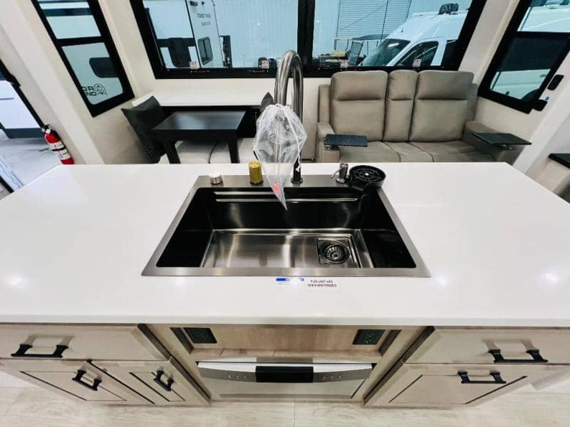 2026 Jayco 2026 Jayco Pinnacle - thumbnail 33