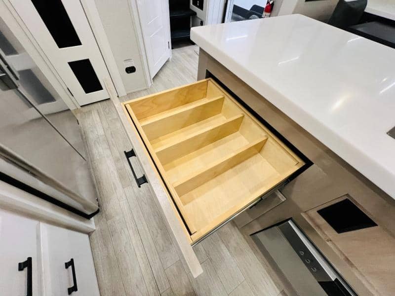 2026 Jayco 2026 Jayco Pinnacle - thumbnail 34