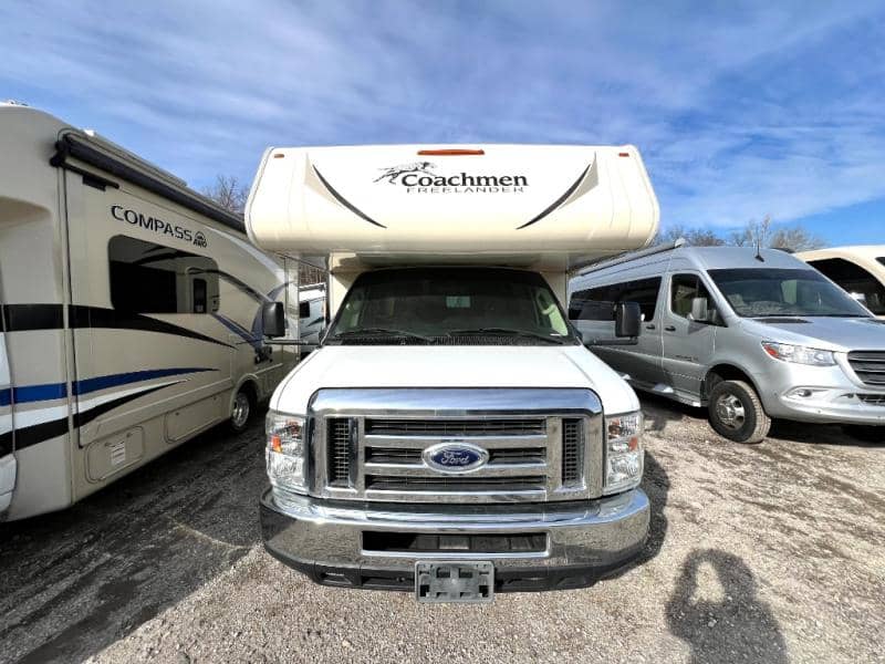 2017 Coachmen 2017 Coachmen Freelander - thumbnail 41