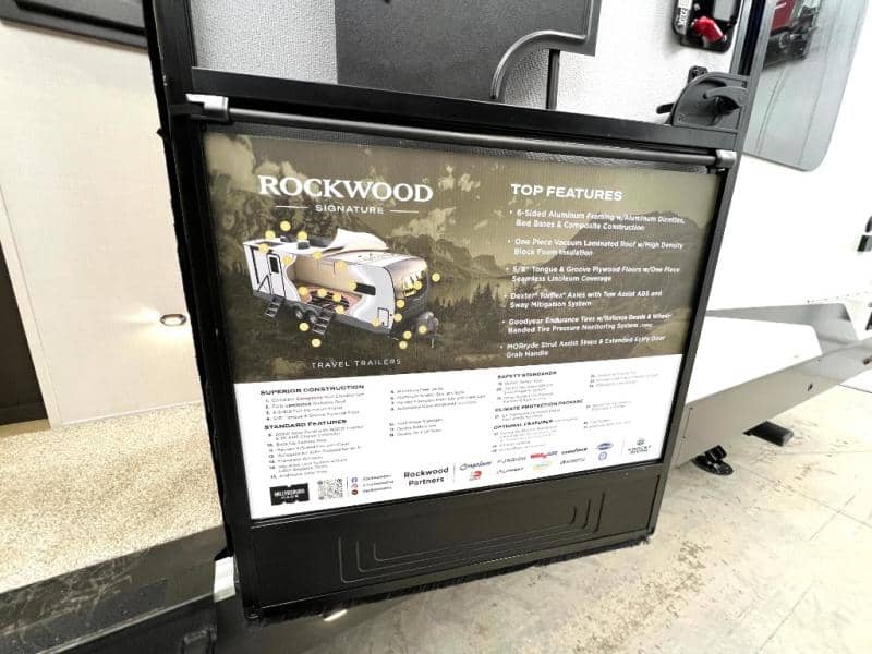 2026 Forest River 2026 Forest River Rockwood Signature - thumbnail 13