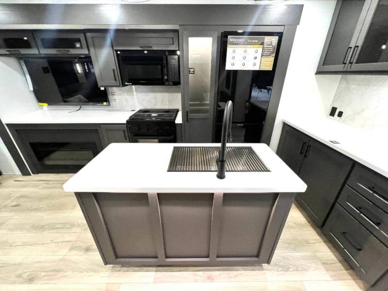 2026 Forest River 2026 Forest River Rockwood Signature - thumbnail 17