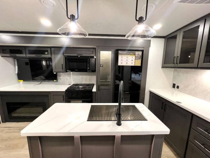 2026 Forest River 2026 Forest River Rockwood Signature - thumbnail 18