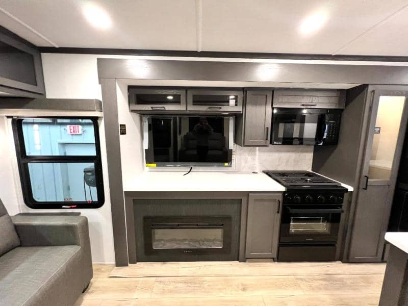 2026 Forest River 2026 Forest River Rockwood Signature - thumbnail 23