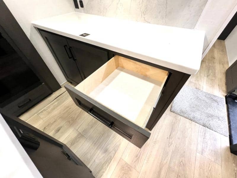 2026 Forest River 2026 Forest River Rockwood Signature - thumbnail 36