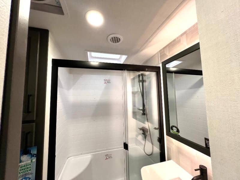 2026 Forest River 2026 Forest River Rockwood Signature - thumbnail 39