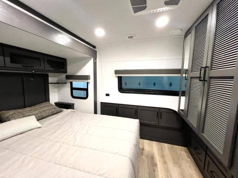 2026 Forest River 2026 Forest River Rockwood Signature - thumbnail 50