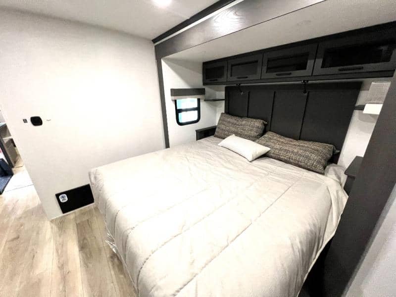 2026 Forest River 2026 Forest River Rockwood Signature - thumbnail 55