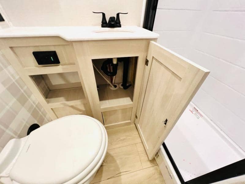 2026 Forest River 2026 Forest River Surveyor Legend - thumbnail 33