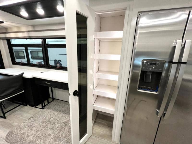 2026 Jayco 2026 Jayco Pinnacle - thumbnail 24