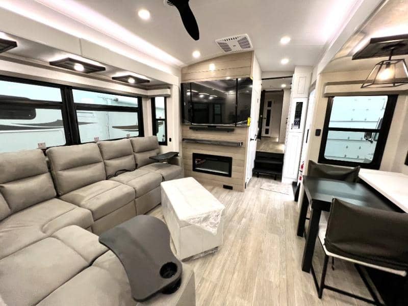 2026 Jayco 2026 Jayco Pinnacle - thumbnail 25