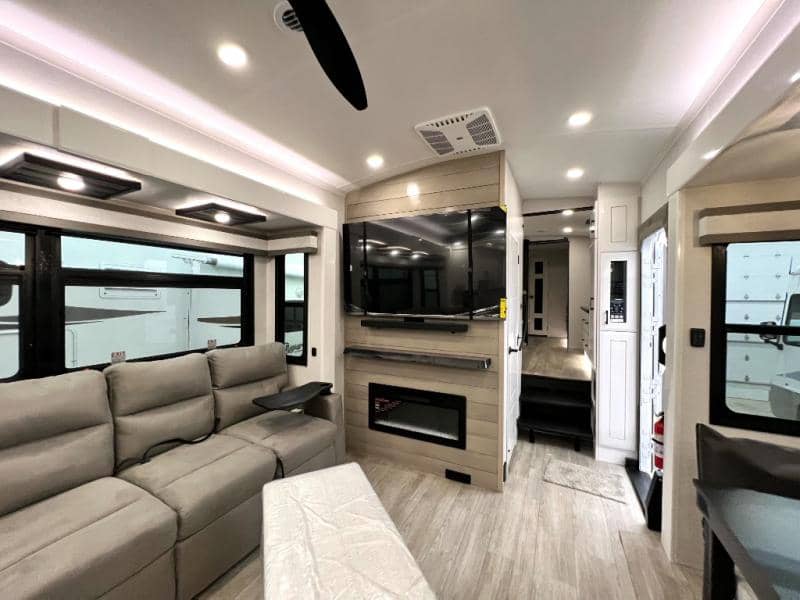 2026 Jayco 2026 Jayco Pinnacle - thumbnail 26