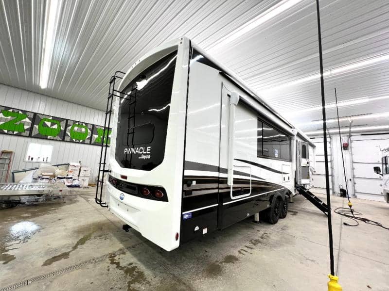 2026 Jayco 2026 Jayco Pinnacle - thumbnail 57