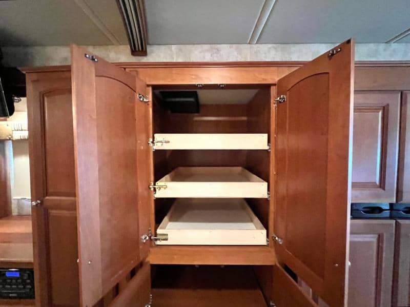 2012 Winnebago 2012 Winnebago Adventurer - thumbnail 32