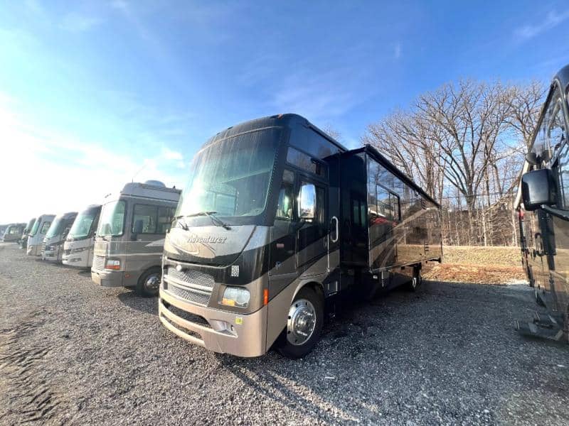 2012 Winnebago 2012 Winnebago Adventurer - thumbnail 52