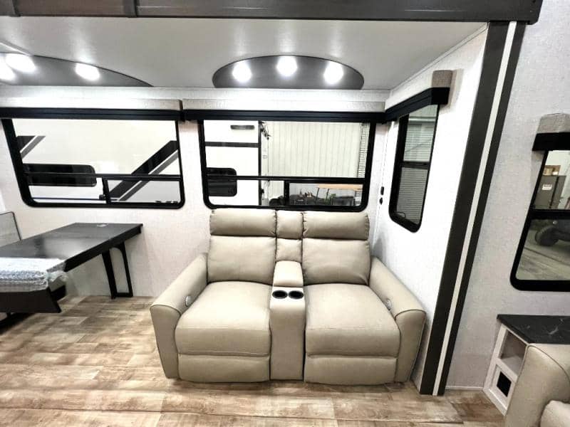 2026 CrossRoads 2026 CrossRoads Hampton - thumbnail 16