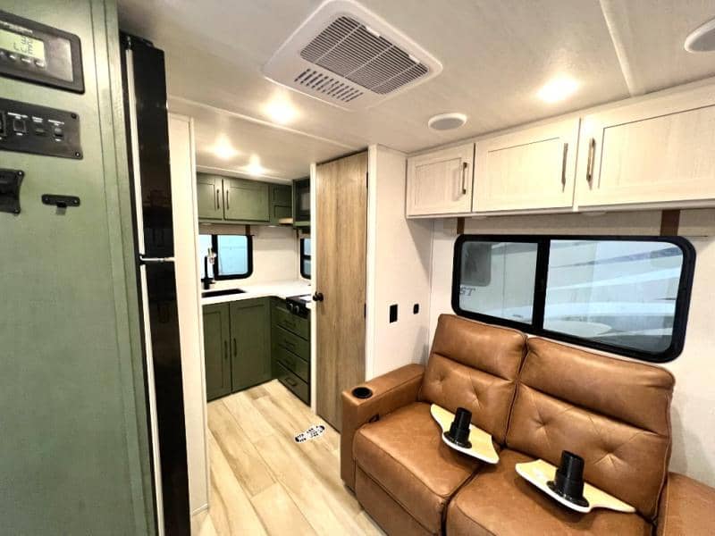 2026 Forest River 2026 Forest River No Boundaries - thumbnail 3